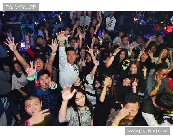 澳门PA真人体验，无与伦比的现场娱乐享受创造极致体验 澳门PA真人平台提供丰富多彩的真人游戏娱乐不容错过 澳门PA真人高端娱乐保证安全诚信享受无限乐趣